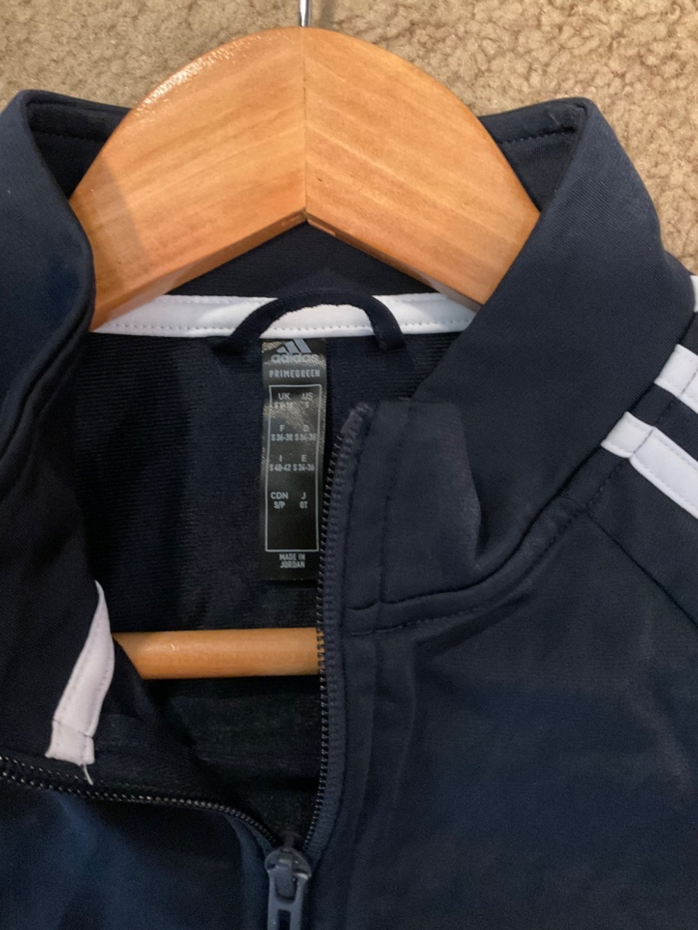 Adidas track suit in dark blue - Picture 3 of 4